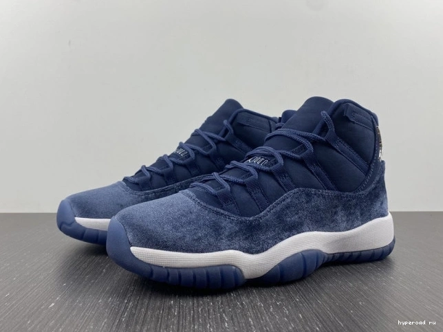 JORDAN 11 WMNS MIDNIGHT AR0715-441 AIR VELVET NAVY 0905